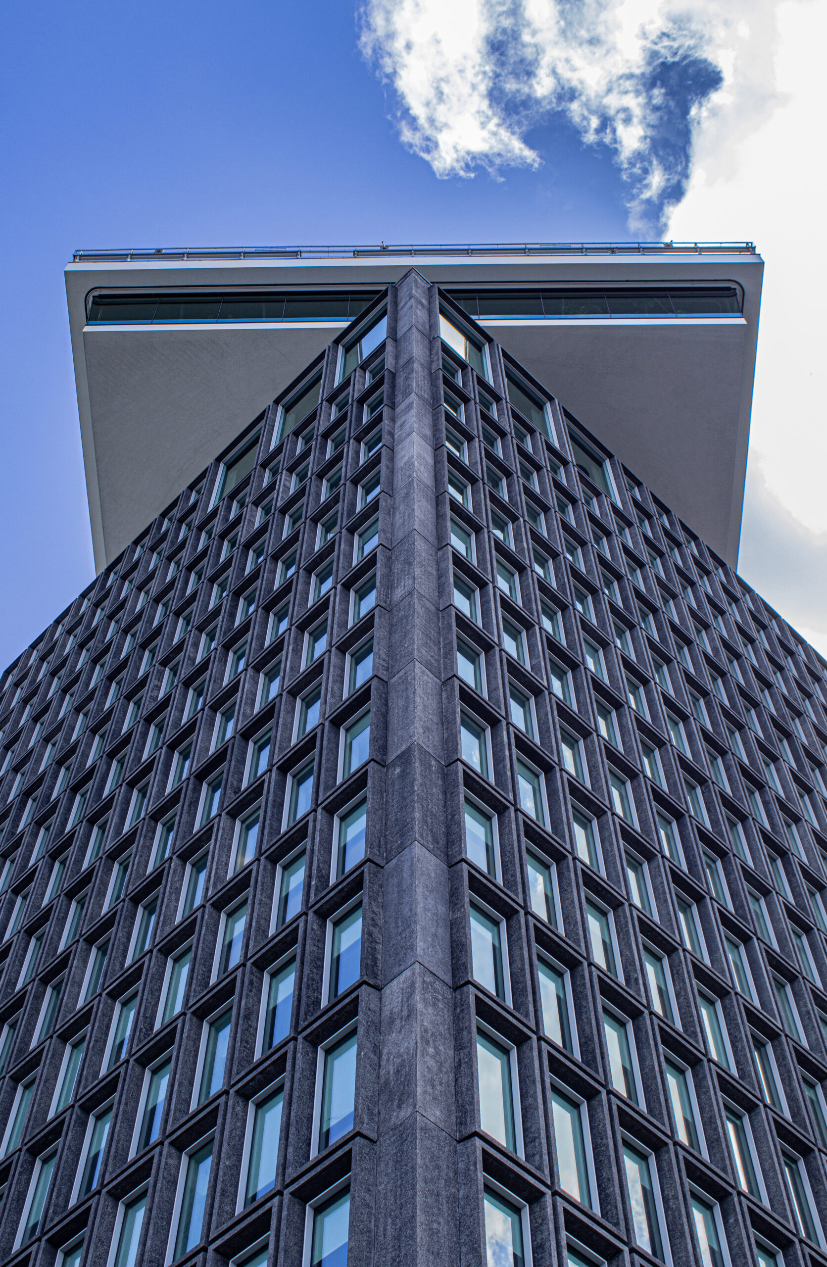 Amsterdam, IJ, architectuur, moderne architectuur, architectuurfotograaf, architectuurfotografie, fotografie, Den Haag, Rotterdam, compositie, perspectief, contrast, textuur